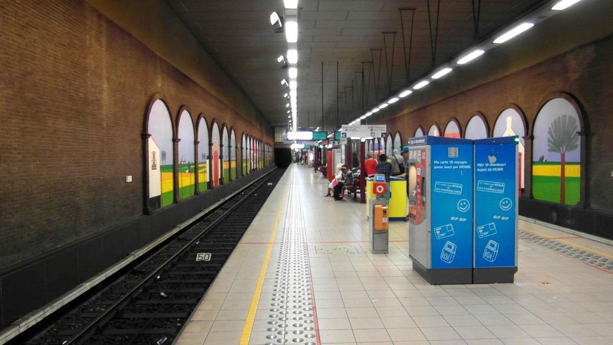 Brüksel’de metro istasyonunda silahlı saldırı