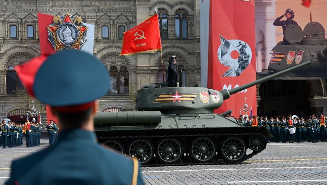 Rusya’da 2. Dünya Savaşı’ndan kalma tanklar depolardan çıktı
