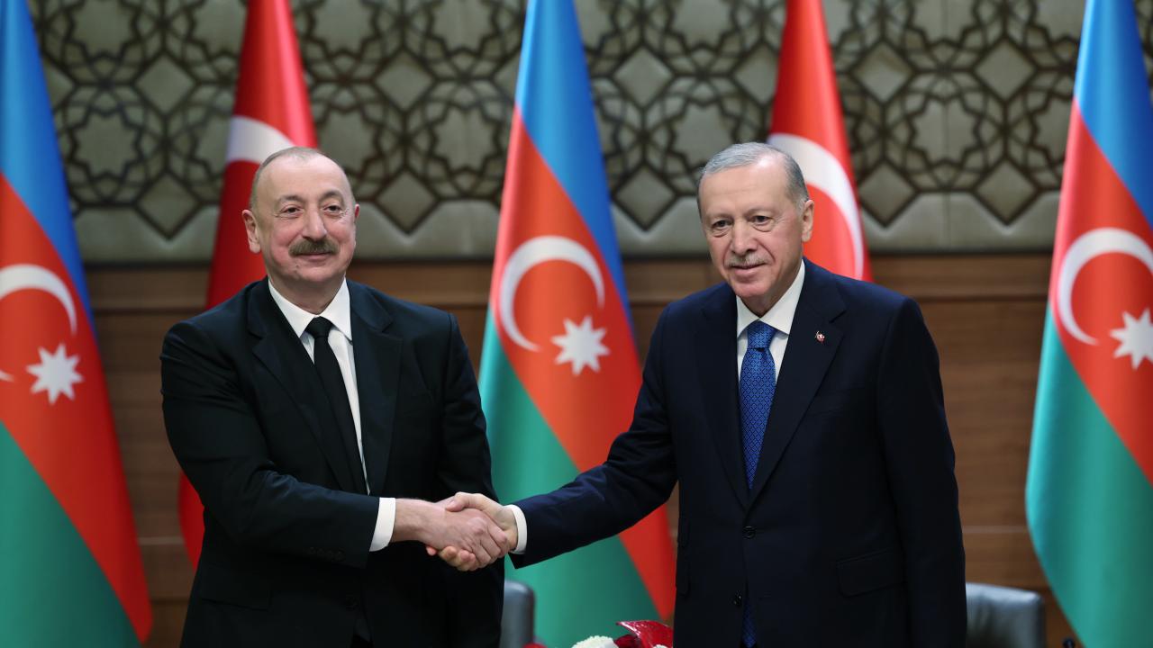 Iğdır-Nahçıvan Hattı’ndan gaz akışı başladı